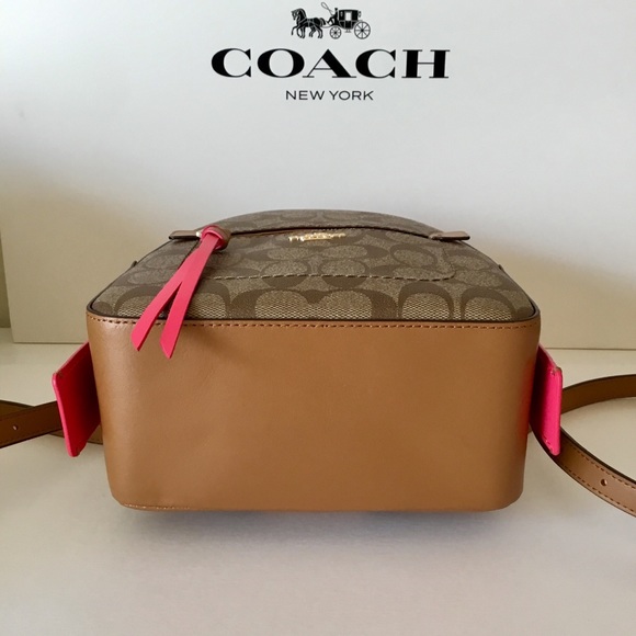 🌷Coach Signature Andi Backpack NWT. - Picture 7 of 8